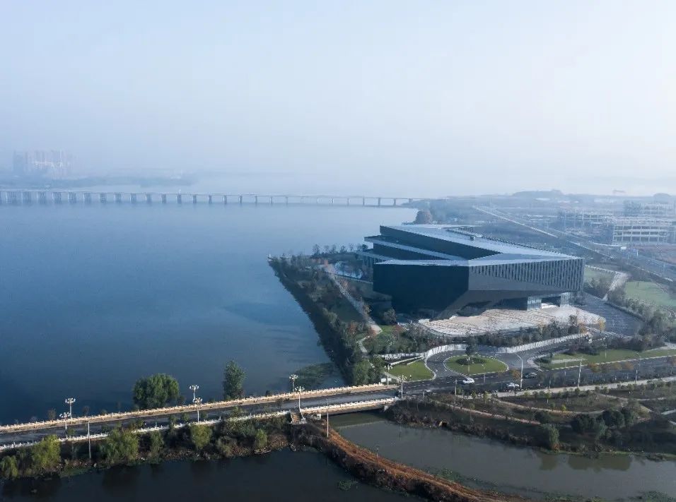 Tencent R&D Center, Wuhan
