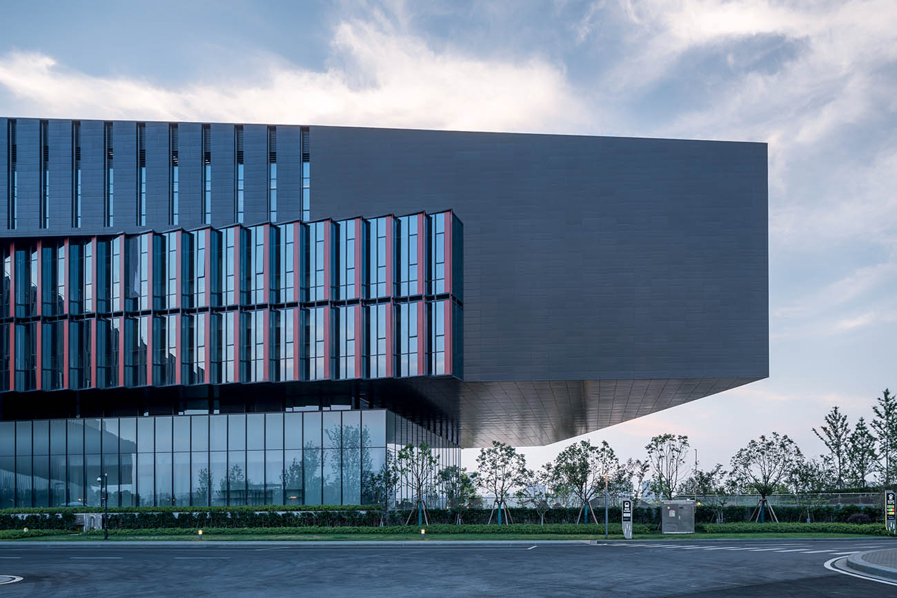 武汉腾讯研发中心 | gn栖城设计 | 腾讯科技办公楼 | 集约式办公建筑设计 | 美国建筑大师奖