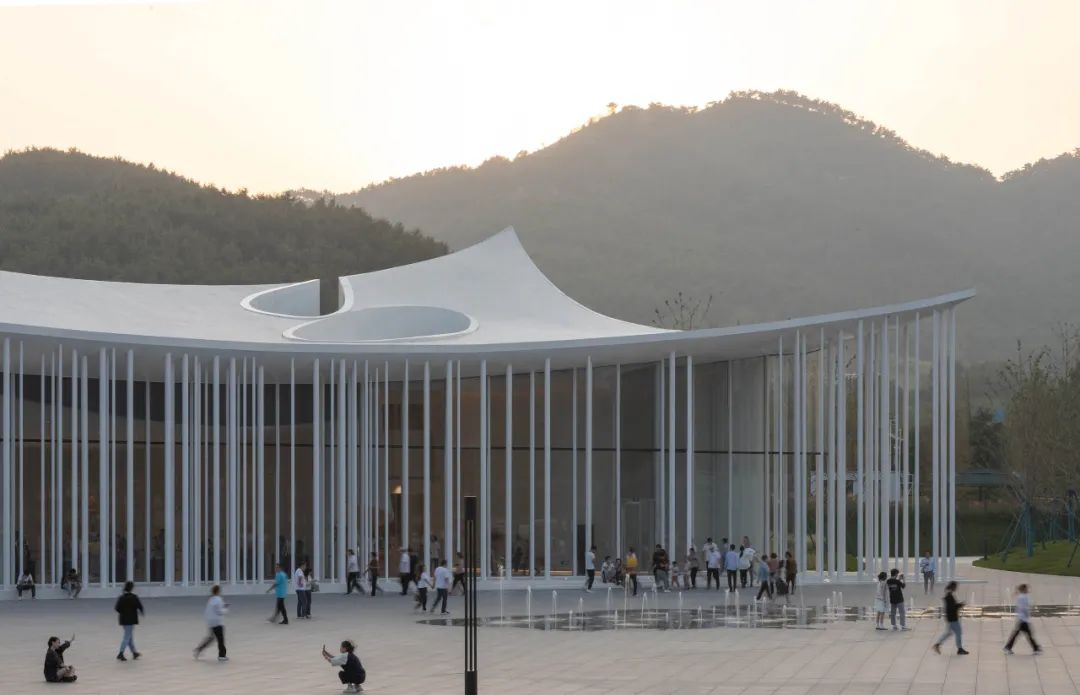 1699843959930298.jpg 640(2).jpg