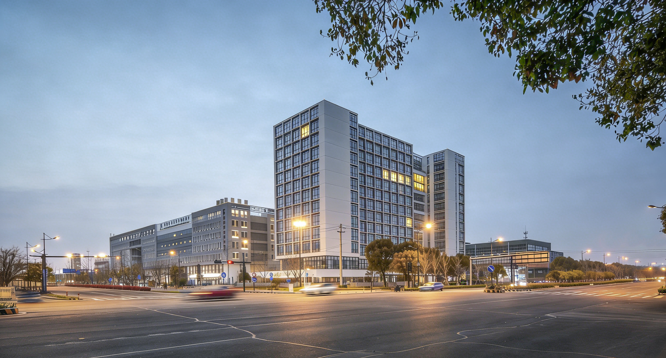 苏州黄桥街道区域性养老服务中心建筑外观实景图